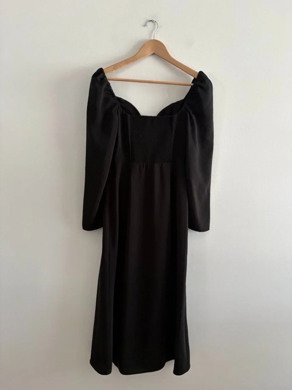 Aritzia Wilfred Corfu Midi Dress Long Puff Sleeve Black Size 2 - Picture 6 of 8